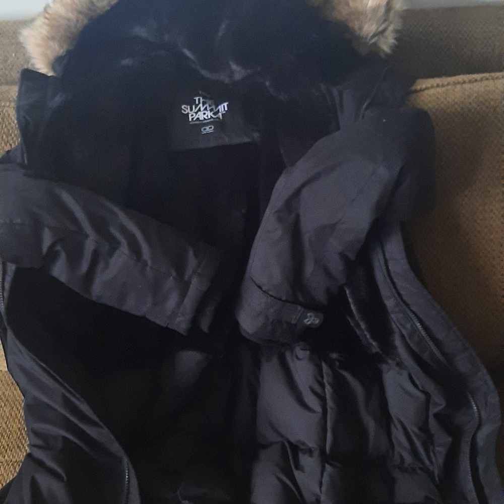 TNA Summit Parka - Picture 4 of 5